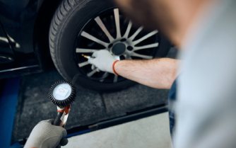 Which Tire Brands Handle Saudi Highways Best for Daily Commuters?